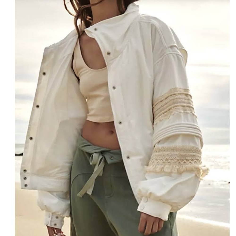 🎉 HP Free People movement solstice bomber jacket - NWOT